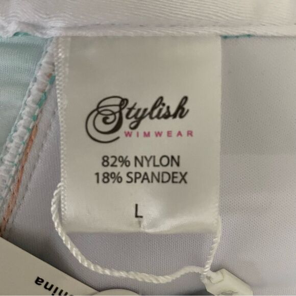 NWT Stylish Swimwear Beach White and Aqua Halter Bikini Top Size Large - Picture 4 of 8